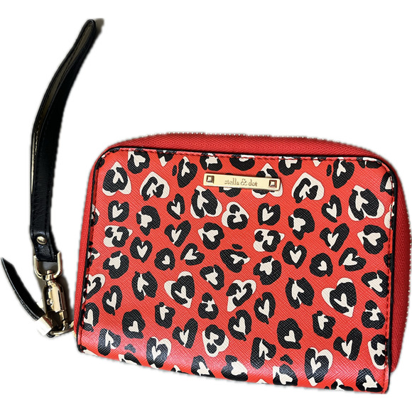 Stella & Dot leopard print hearts wristlet wallet card holder red black white - Picture 1 of 4